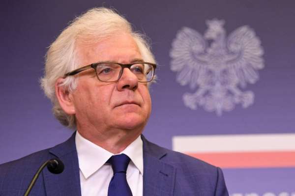 Polonya Dışişleri Bakanı Czaputowicz istifa etti 
