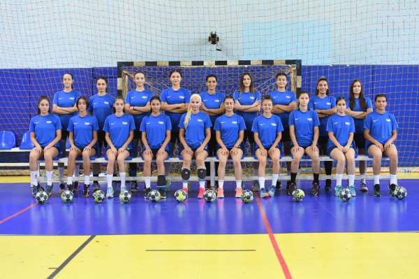 Konyaaltı Belediyesi Kadın Hentbol takımı tempo yükseltti 