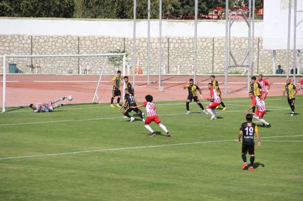 TFF 3. Lig: Karaman Belediyespor: 1 - Tekirdağspor: 1 