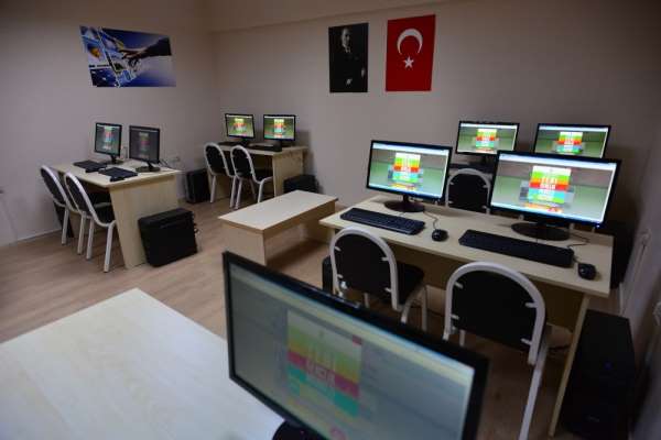 Tepebaşı Belediyesinden internet ve bilgisayar hizmeti 