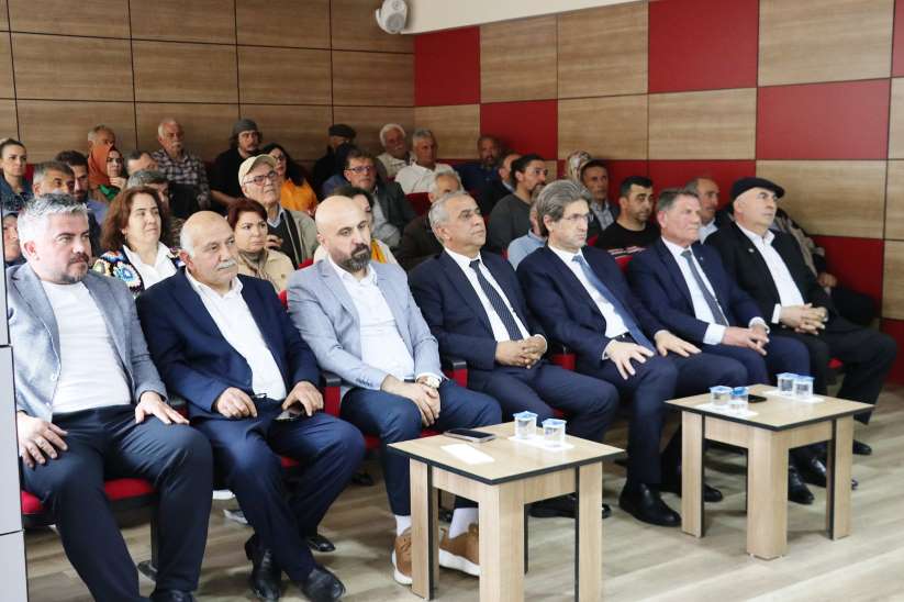 19 Mayıs İlçemizde Zeytin Fidanı Teslim Töreni Düzenlendi