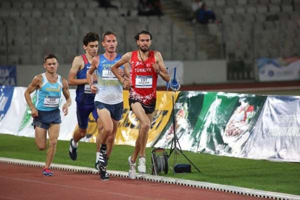 Kayserili atletler Balkan Şampiyonası'nda 2 altın, 3 bronz madalya kazandı 