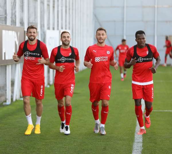 Sivasspor, Ankaragücü maçının hazırlıklarına başladı 