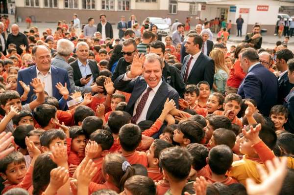 Mersin Büyükşehir Belediyesi pandemi sürecinde sosyal projeleri yoğunlaştırdı 