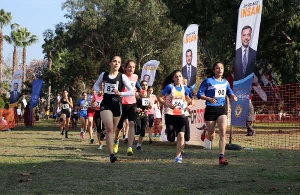 U18 Turkcell Bölgesel Kros Ligi Finali Adana'da yapıldı