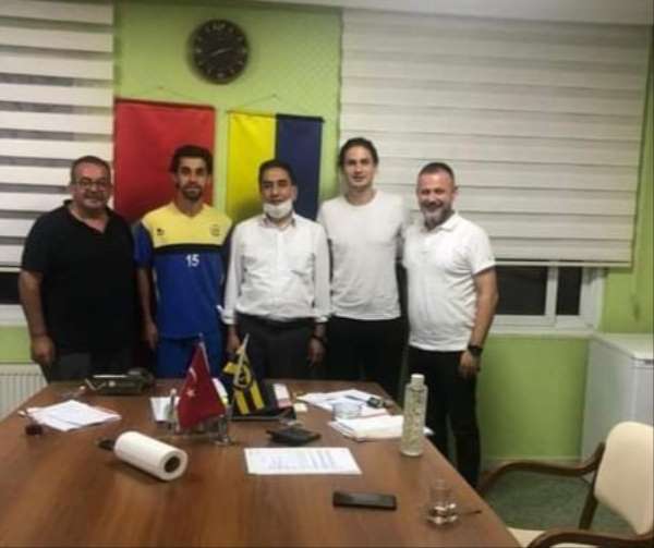 Tarsus İdman Yurdu'nda Sefa ve Alperen yuvada kaldı