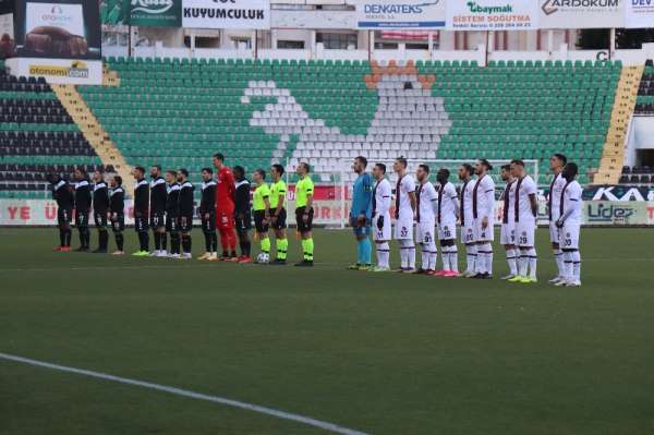 Süper Lig: Y. Denizlispor: 0 - F. Karagümrük: 1 (İlk yarı)