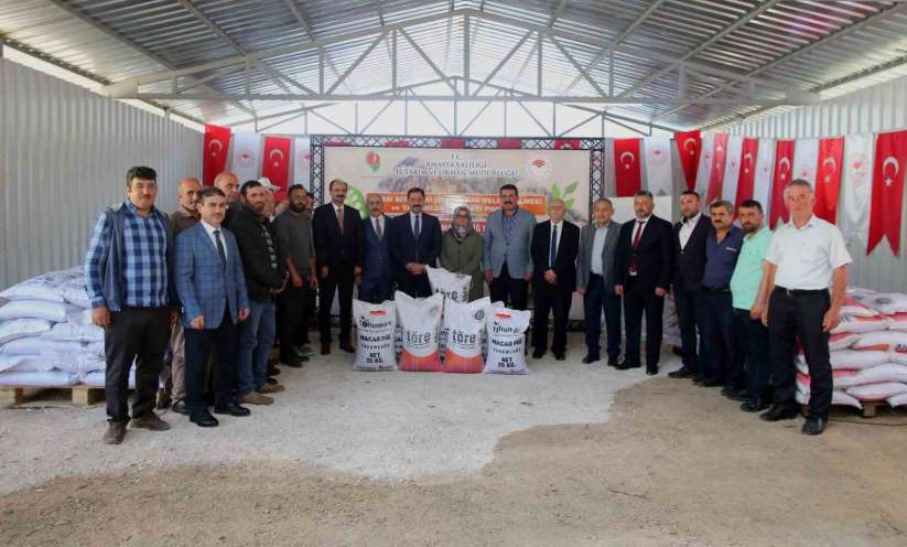Amasya'da çiftçilere yem bitkisi tohumu dağıtıldı
