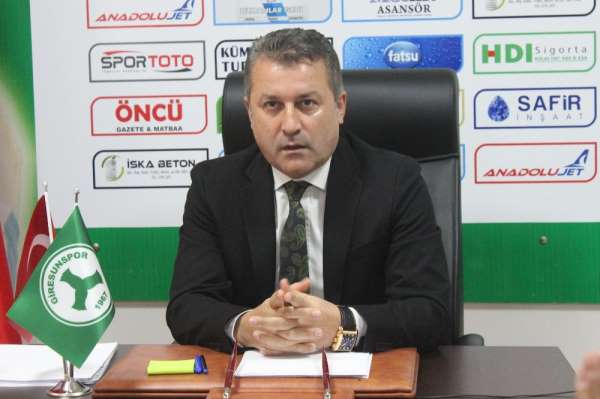Hakan Karaahmet destek alamamaktan yakındı