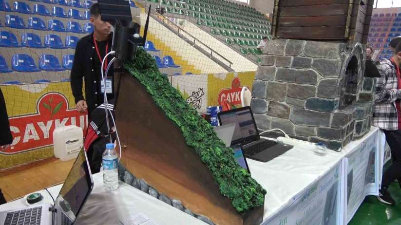 Rize'deki ROBOTEK Yarışmasında hazırlanan doğal afet projesi ilgi odağı oldu
