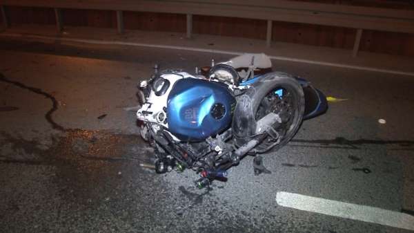 Zeytinburnu'nda feci motosiklet kazası: 2 ağır yaralı