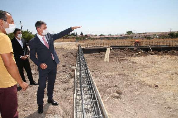 Gölbaşı Belediyesinden geleceğin futbolcuları için büyük yatırım