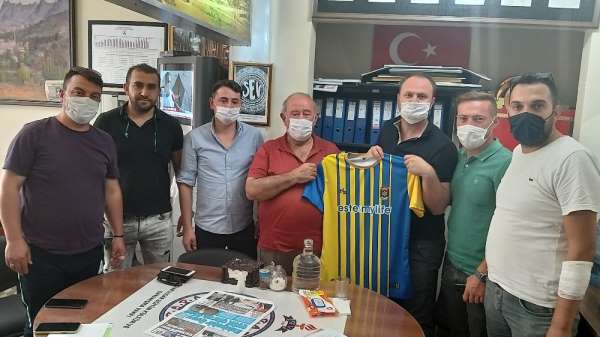 Sivrihisar Spor Kulübü güç birliği sloganı ile yola çıktı