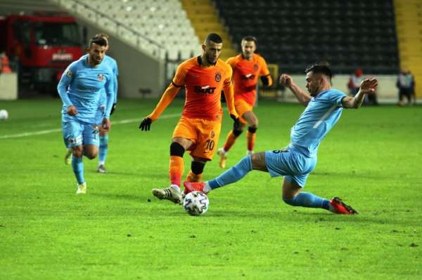 Süper Lig: Gaziantep FK: 0 - Galatasaray: 0 (İlk Yarı)