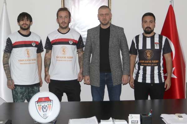 Transfer yasağını kaldıran Manisaspor'da 3 imza birden