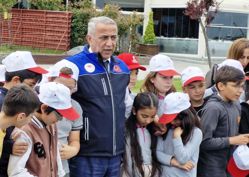 Canik Balıkçı Barınağı’nda Çocuklarla Çevre Günü Etkinliği Yapıldı