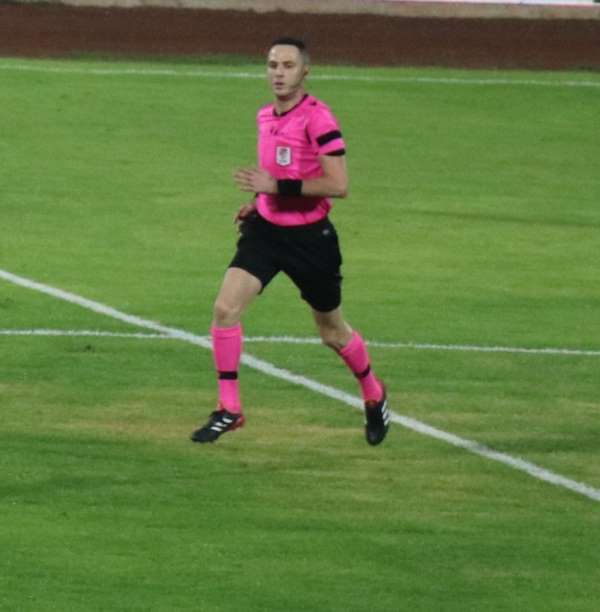 Bursaspor'un Keçiörengücü deplasmanında hakem Murat Erdoğan düdük çalacak