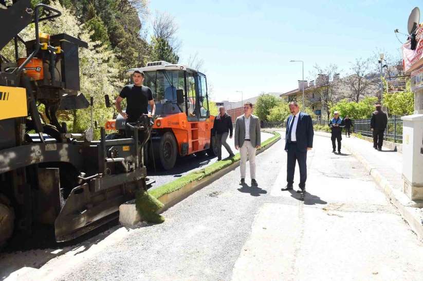 Kastamonu'da sıcak asfalt çalışmaları başladı