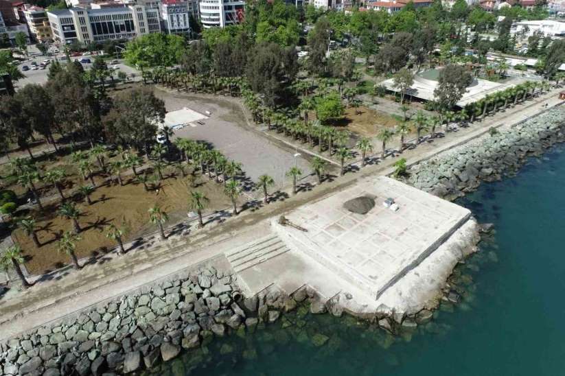 Akçaabat Sahil Park etap etap ilerliyor