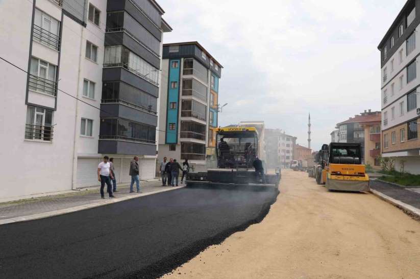 Bolu Belediyesi asfalt çalışmalarının startını verdi