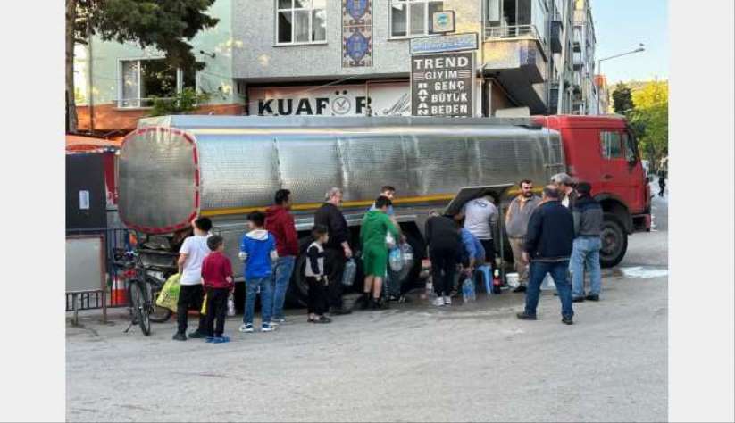 Sinop'ta vatandaşlara tankerlerle su dağıtılıyor