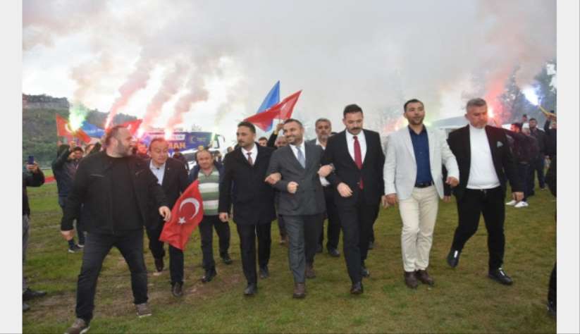 Tıskaoğlu, "Bu sevginin yazamayacağı hiçbir tarih yok"