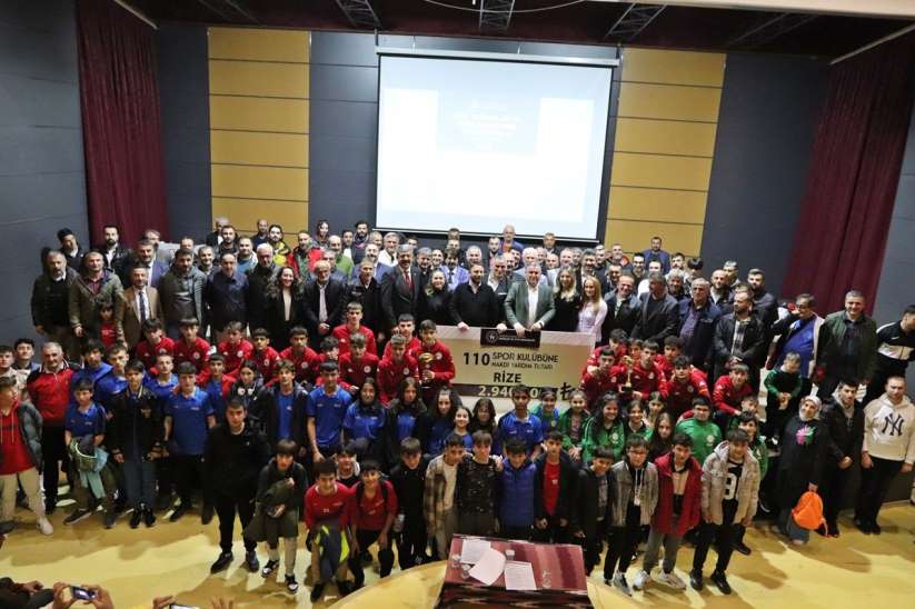 Rize'de Amatör spor kulüplerine yardım programı gerçekleştirildi