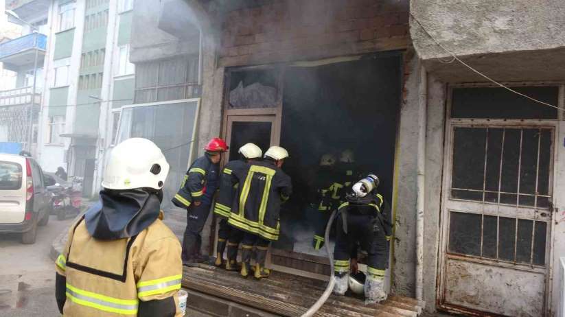 Tokat'ta depo yangını korkuttu